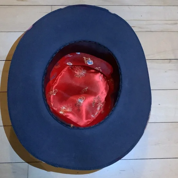 Custom Fumile Handmade Rabbit Fur Hat - Picture 3 of 3